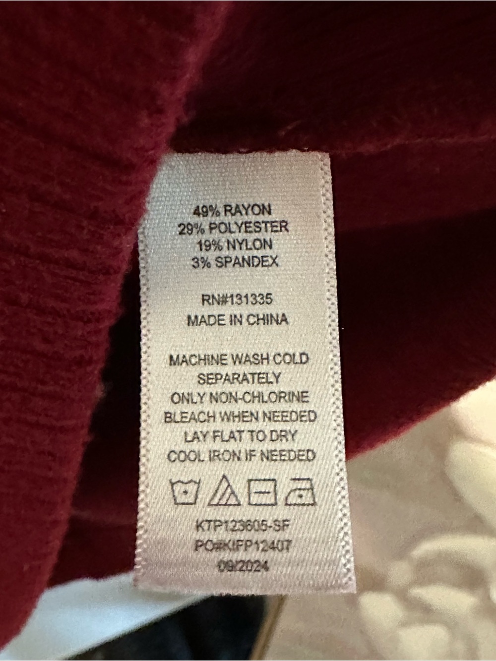 Nine Britton Burgundy Long Sleeve Knit Top Size Medium - Picture 5 of 7
